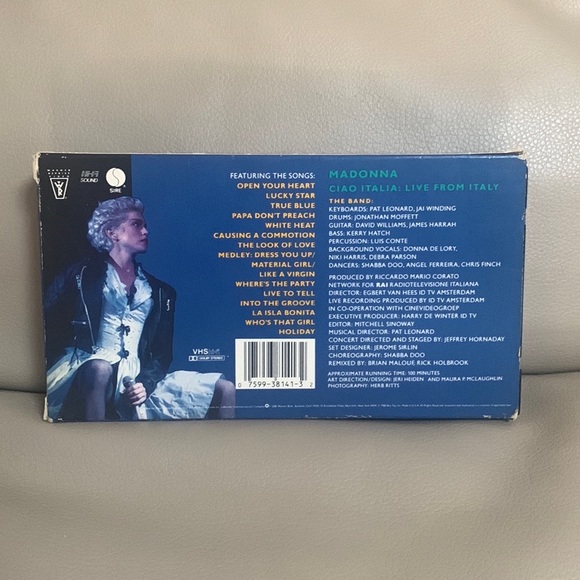 Live From Italy Madonna CIAO ITALIA 1988 VHS Cassette - Picture 2 of 3